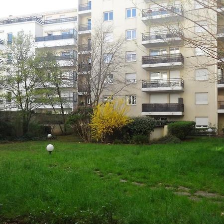 Appart T2 Standing Tout Confort Au Calme - Parking En Option Лион Екстериор снимка